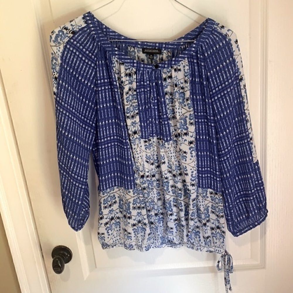 Notations blouse blue and white